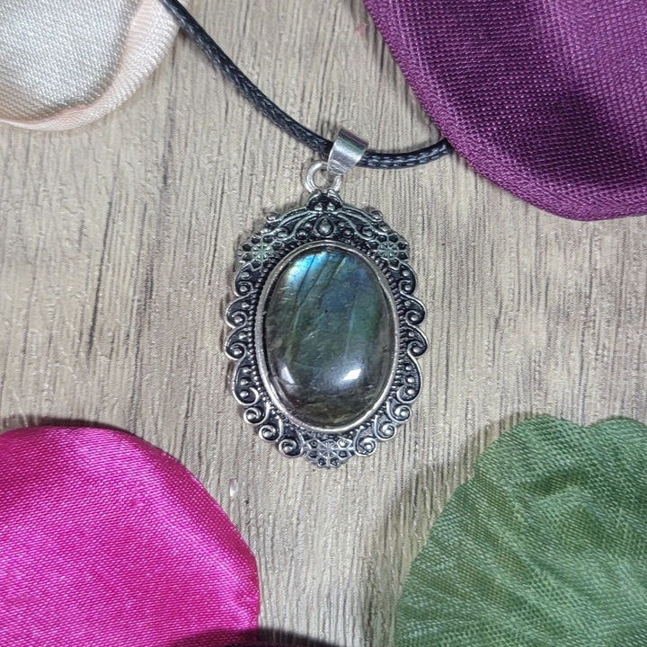 necklace - Labradorite Necklace - The Lavish Essentials