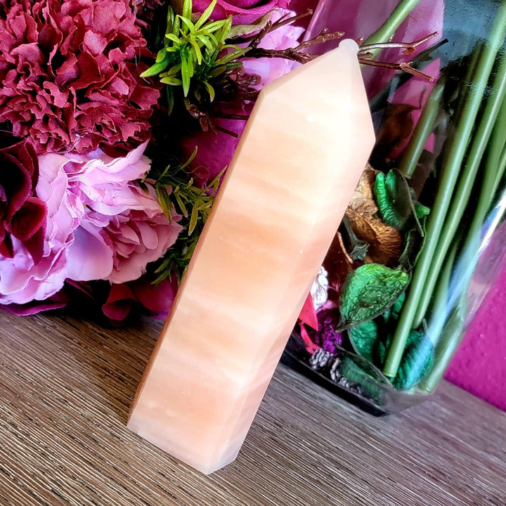 crystal/gemstone - Pink Aventurine Tower - The Lavish Essentials